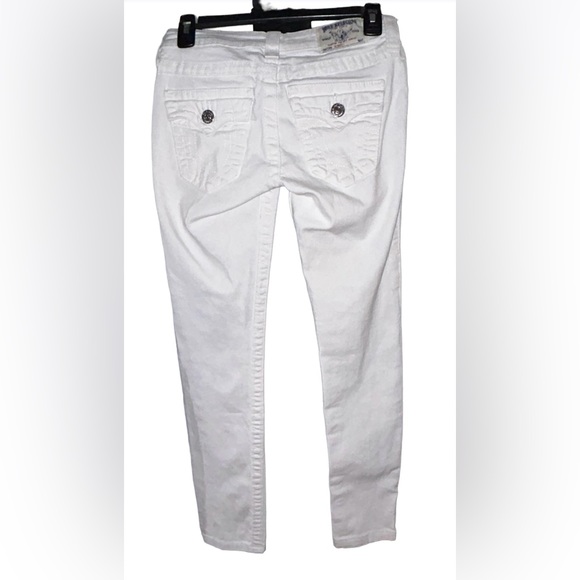 🔥TRUE RELIGION!! DESIGNER WHITE DENIM JEANS WITH BLUE DETAILING!! 🔥 - Picture 9 of 15